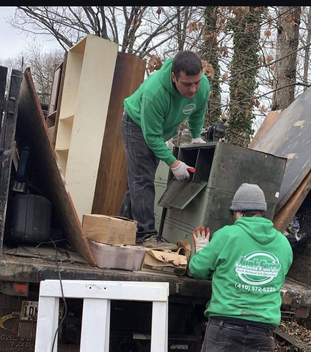 Junk Removal Before Selling Your Home in Palm Beach County | Junk Force